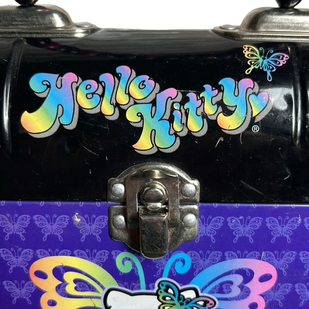 Hello Kitty measures inches